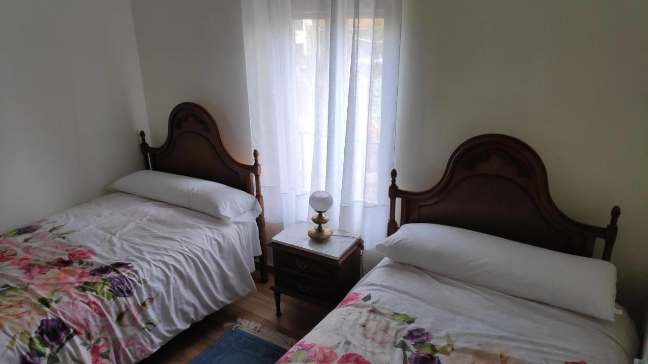 Casa Las Eras San Martín del Camino Esterno foto